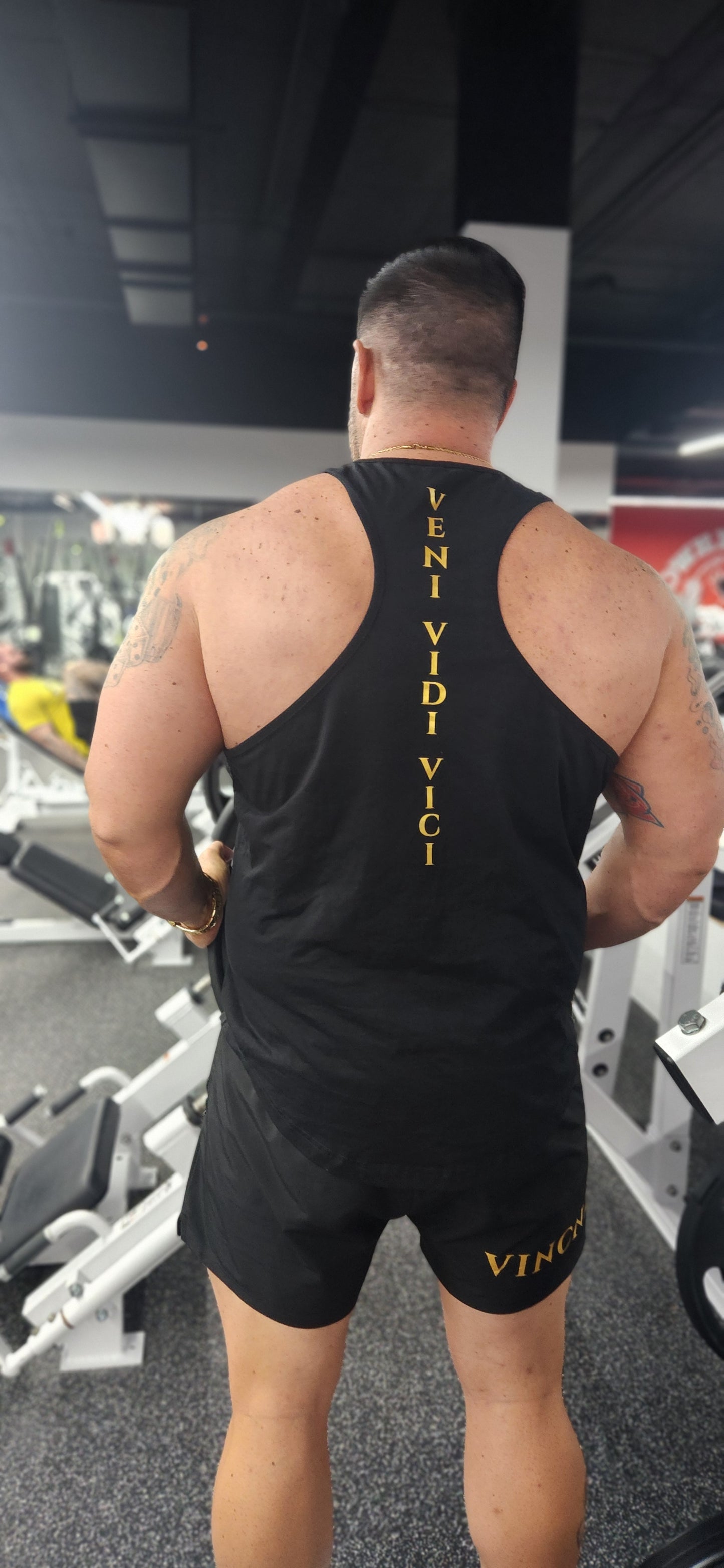 Wide Back Stringer